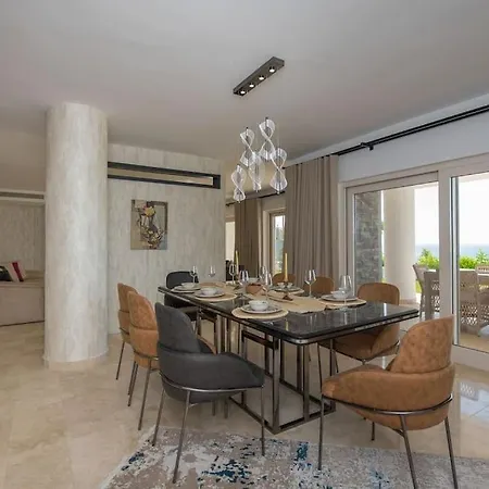 Front Super Boss 1 * Bodrum