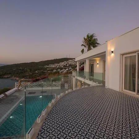 Front Super Vılla Boss 1 Bodrum
