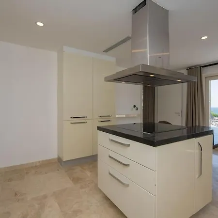 Front Super Vılla Boss 1