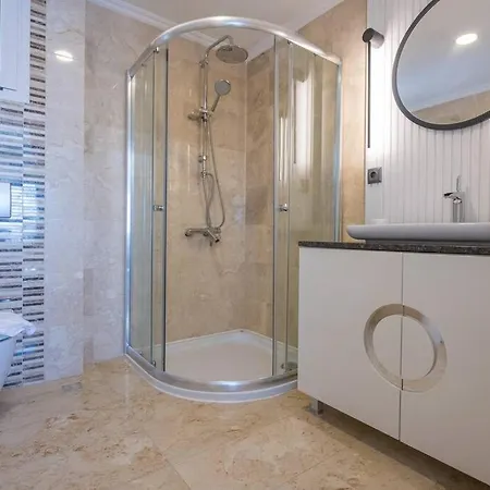 Front Super Vılla Boss 1 Villa *