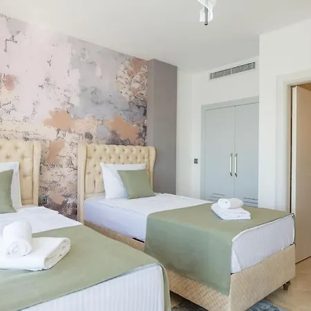 Front Super Vılla Boss 1