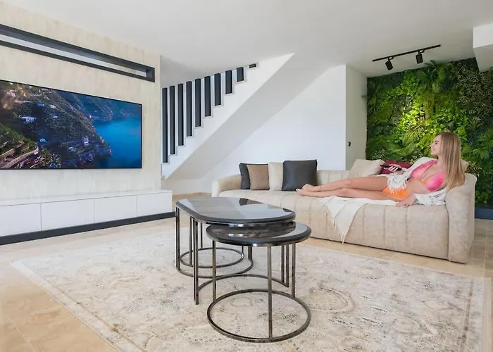 Front Super Vılla Boss 1 Bodrum