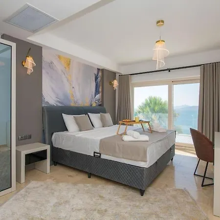 Front Super Boss 1 *